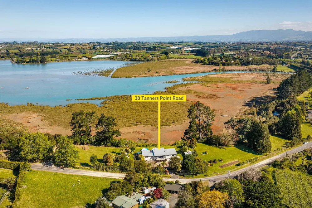 Photos of 38 Tanners Point Road