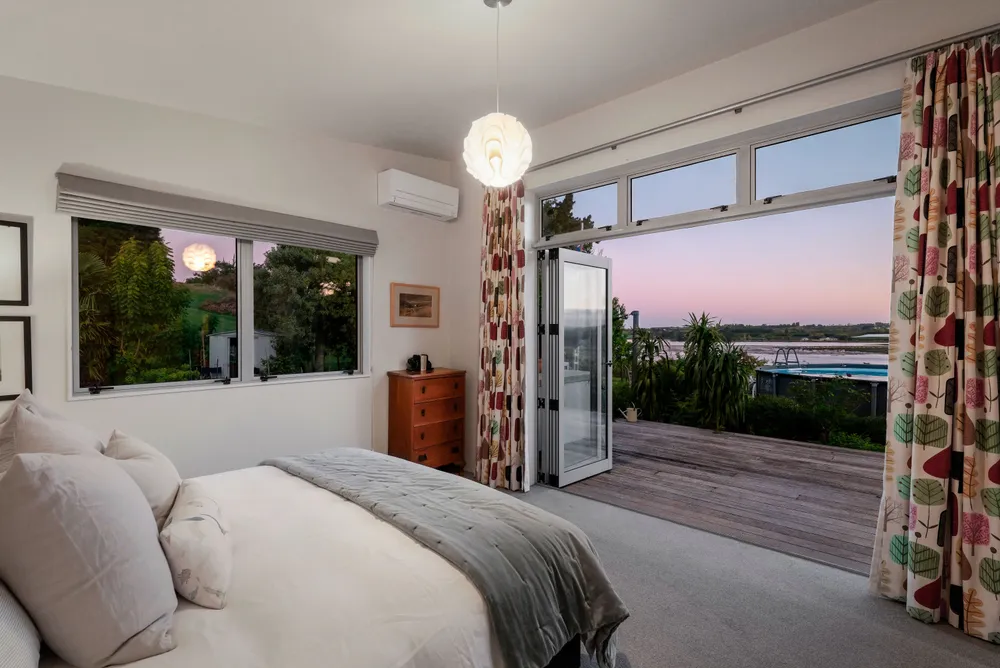 Photos of 38 Tanners Point Road