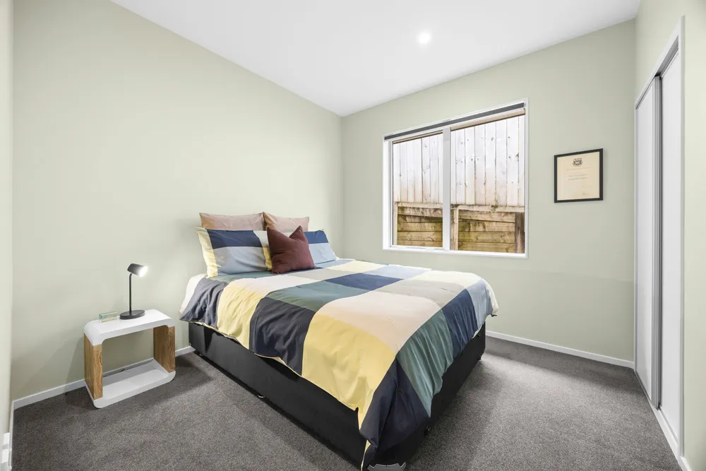 Photos of 172A Moore Street