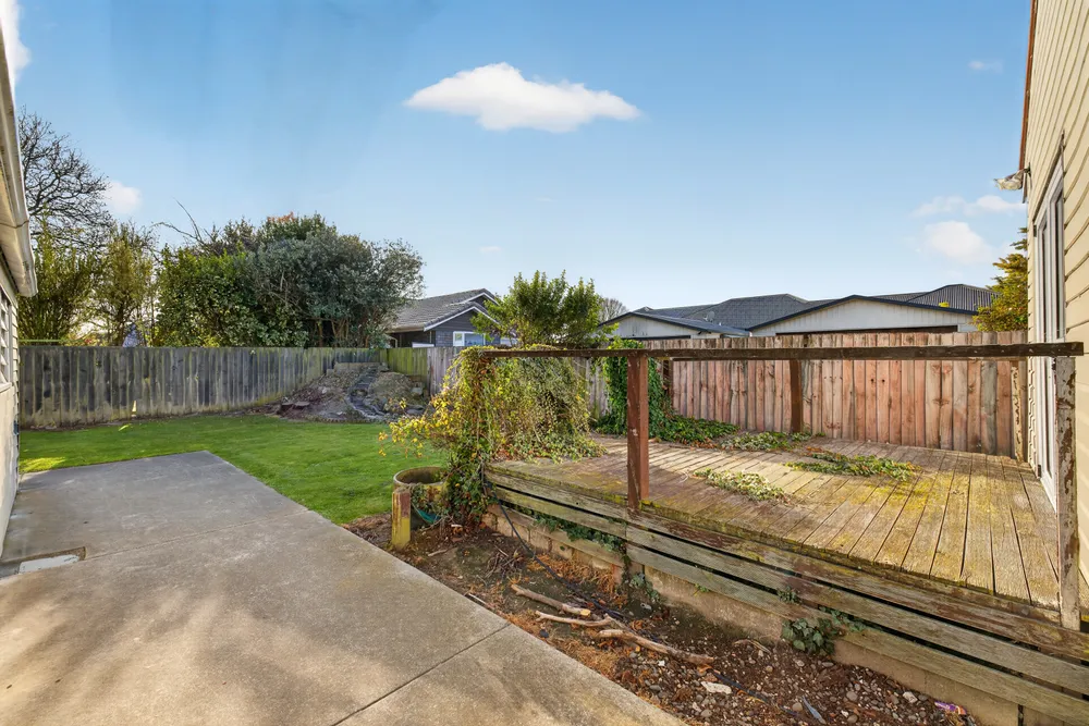Photos of 45 Dominion Avenue
