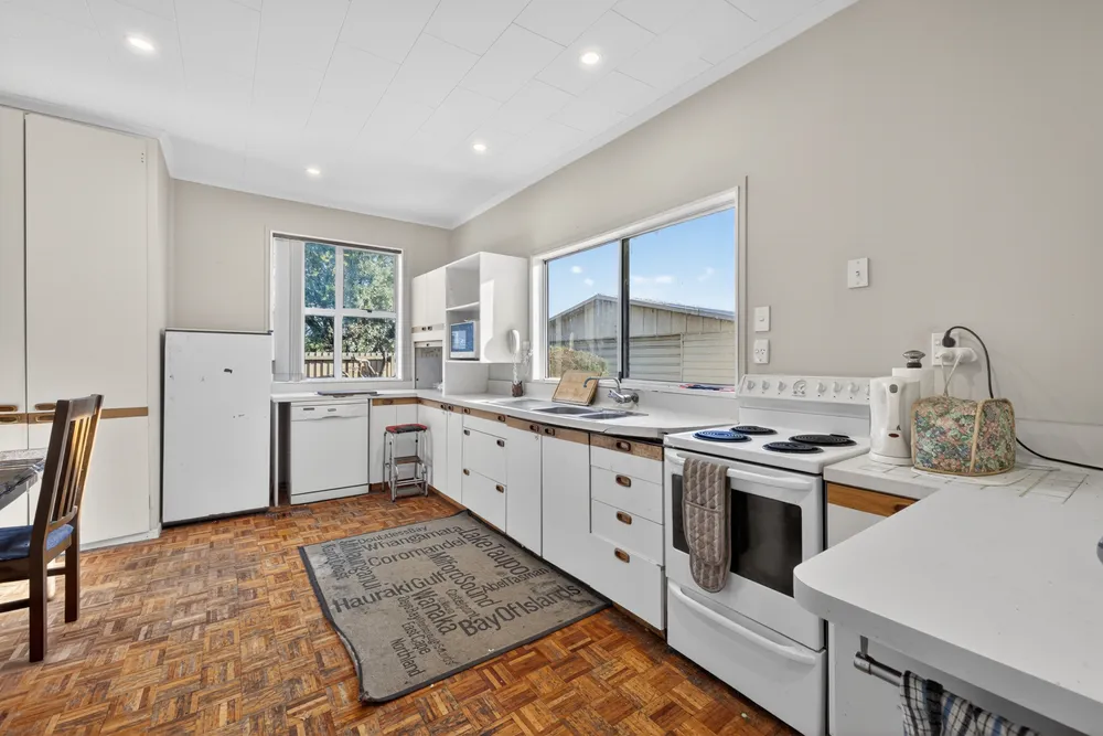 Photos of 45 Dominion Avenue