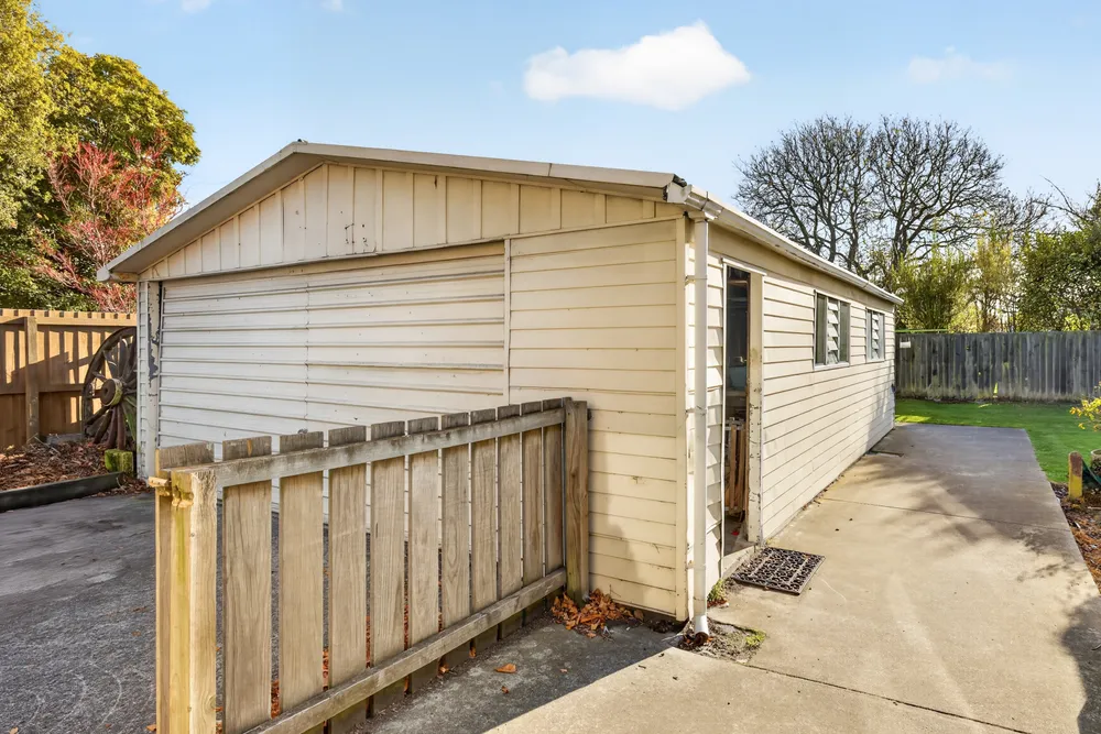 Photos of 45 Dominion Avenue
