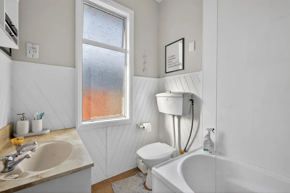 Photos of 45 Dominion Avenue