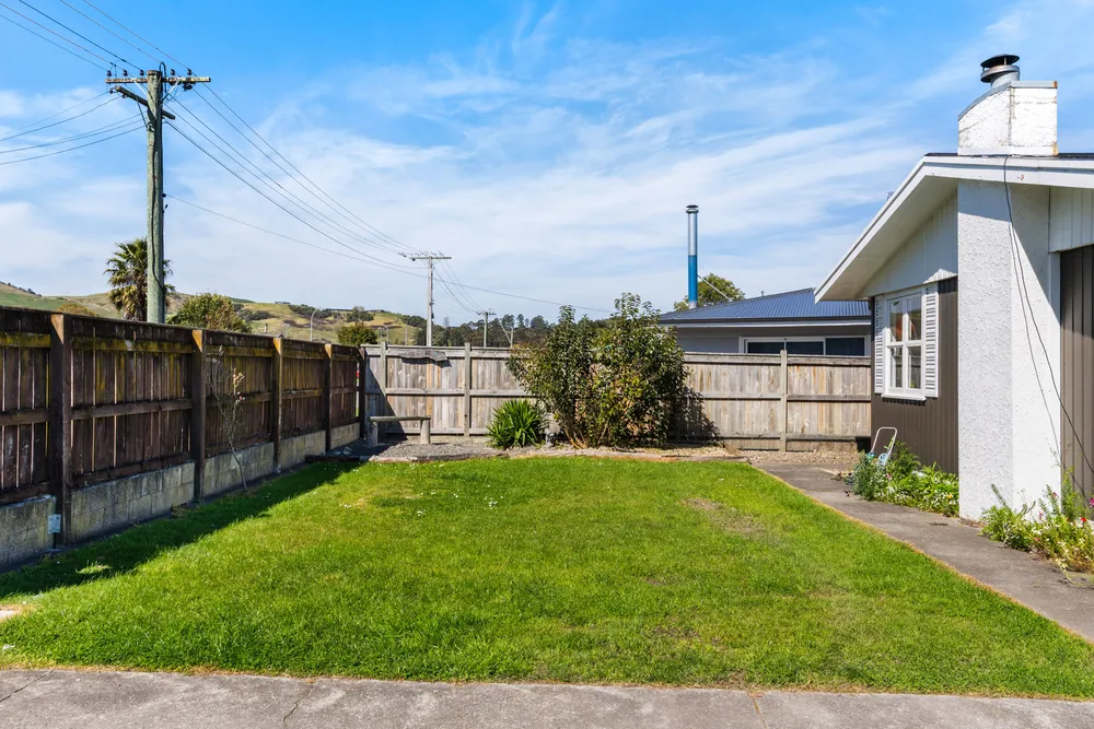 Photos of 61 Owen Road