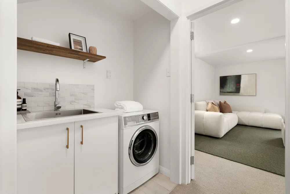 Photos of 21 Kawau Road