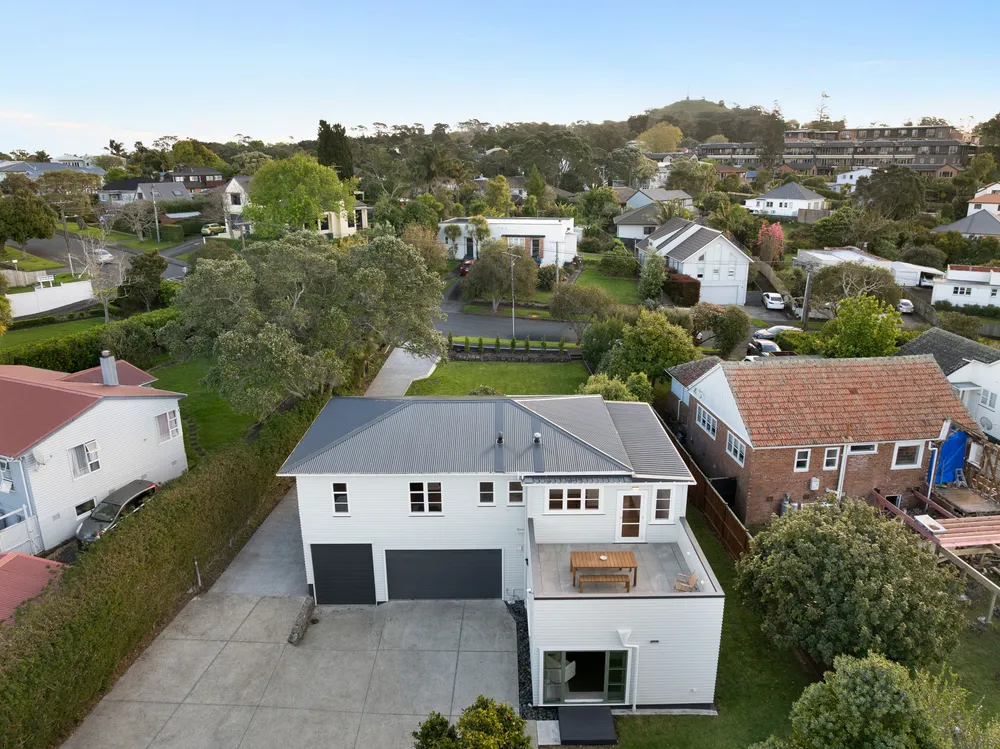 Photos of 21 Kawau Road