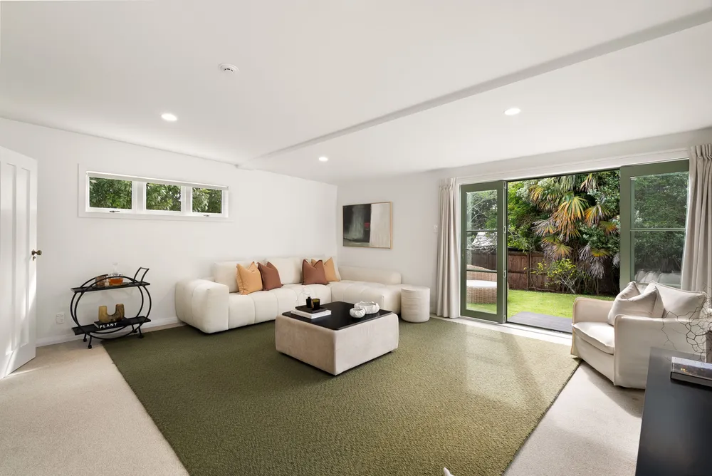 Photos of 21 Kawau Road