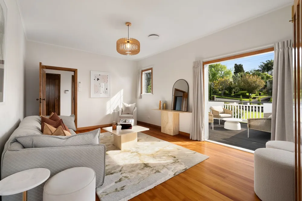 Photos of 21 Kawau Road