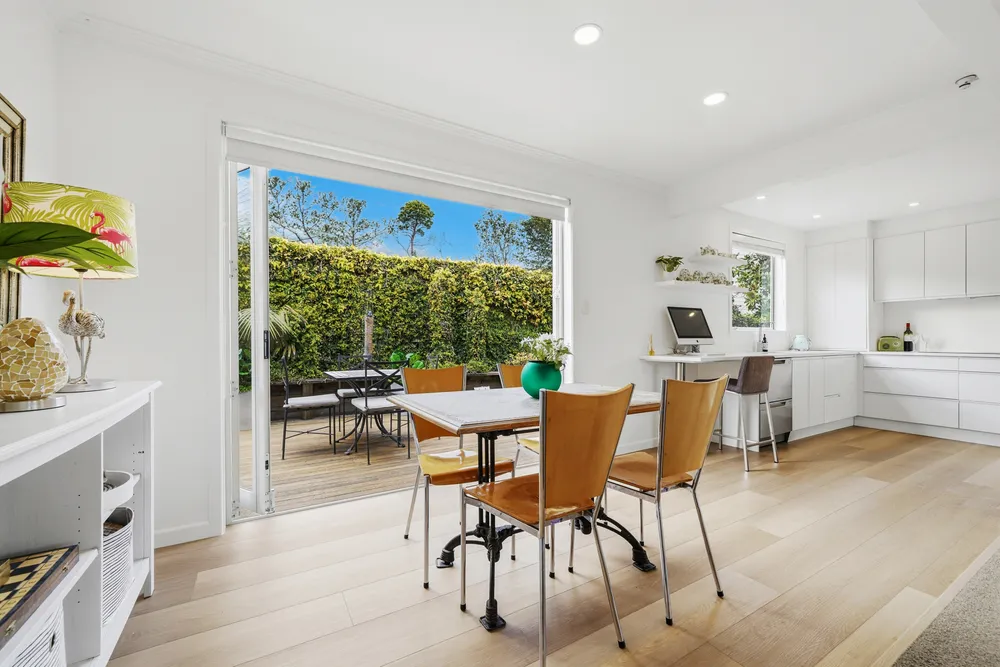 Photos of 2/12 Philson Terrace