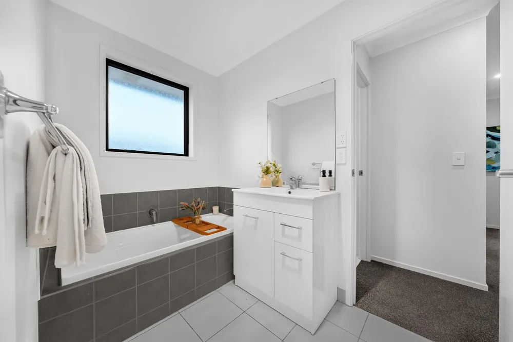 Photos of 20A McCracken Road