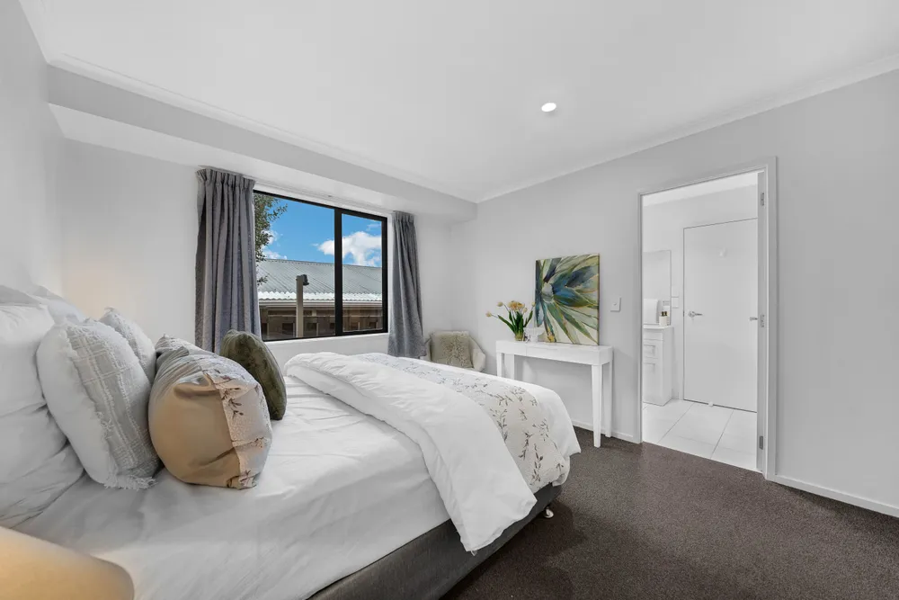 Photos of 20A McCracken Road