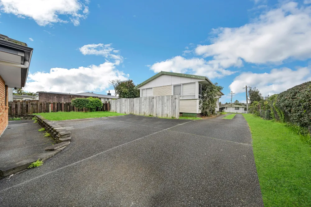 Photos of 20A McCracken Road