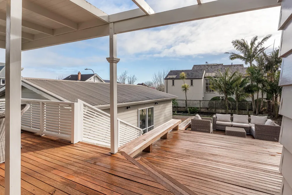 Photos of 1A Burwood Crescent