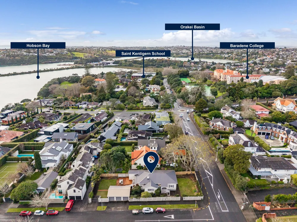 Photos of 1A Burwood Crescent
