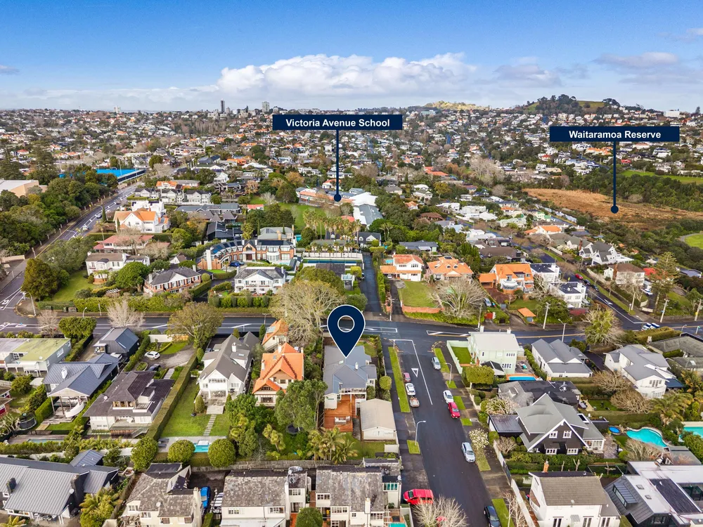 Photos of 1A Burwood Crescent