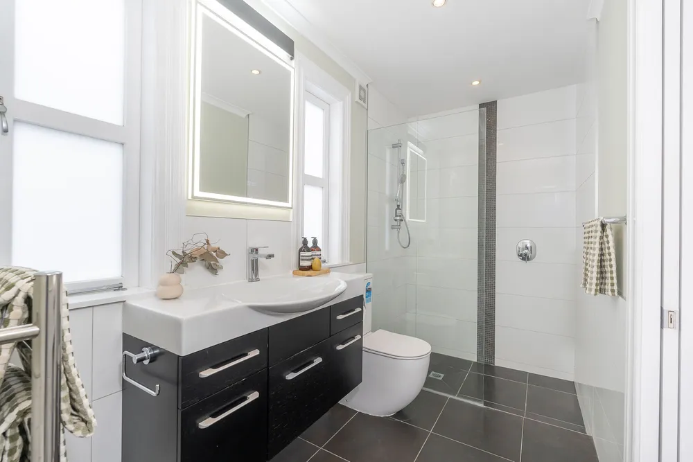 Photos of 7 Goring Road