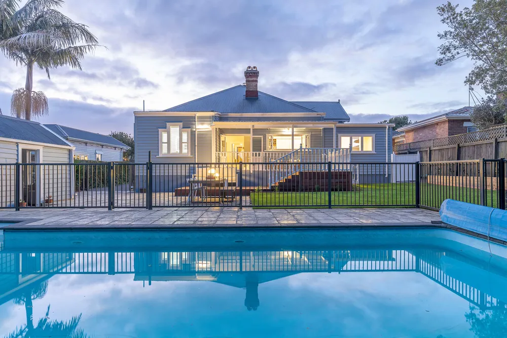 Photos of 7 Goring Road