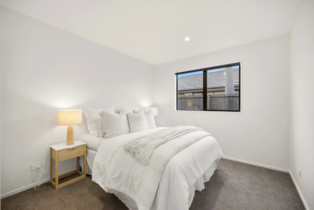 Photos of 94 Sarabande Avenue