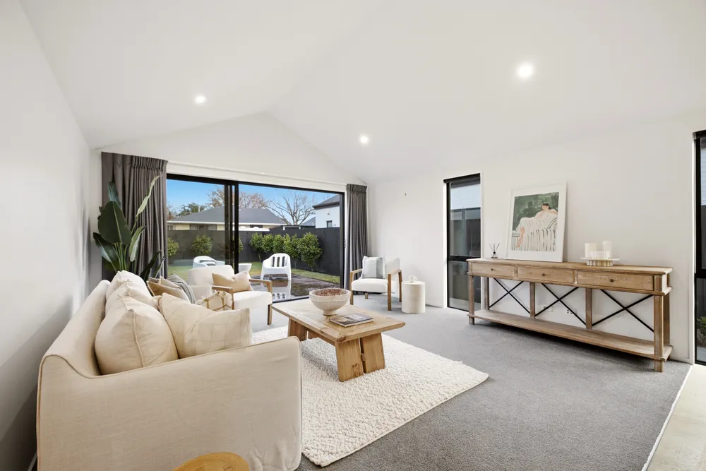 Photos of 94 Sarabande Avenue