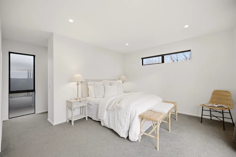 Photos of 94 Sarabande Avenue