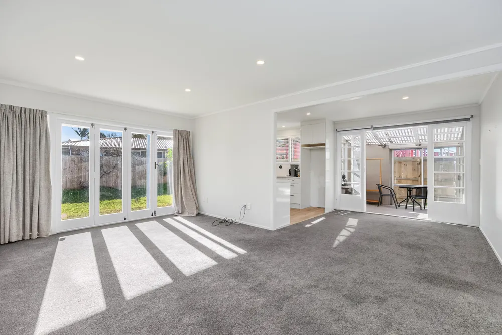 Photos of 29a Gray Avenue