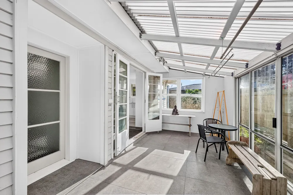 Photos of 29a Gray Avenue