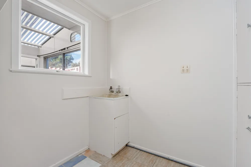 Photos of 29a Gray Avenue