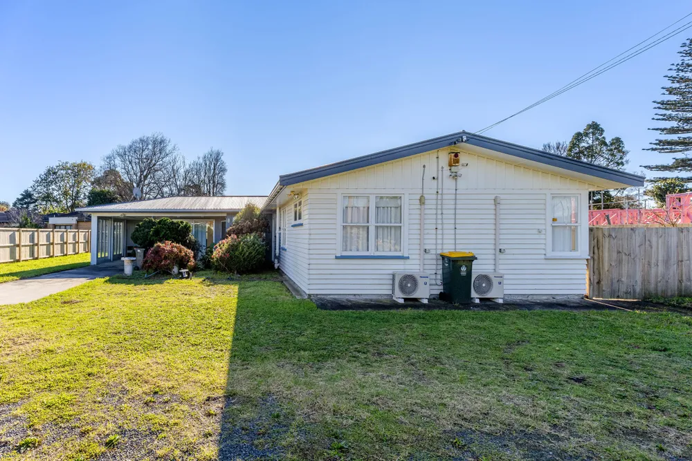 Photos of 29a Gray Avenue