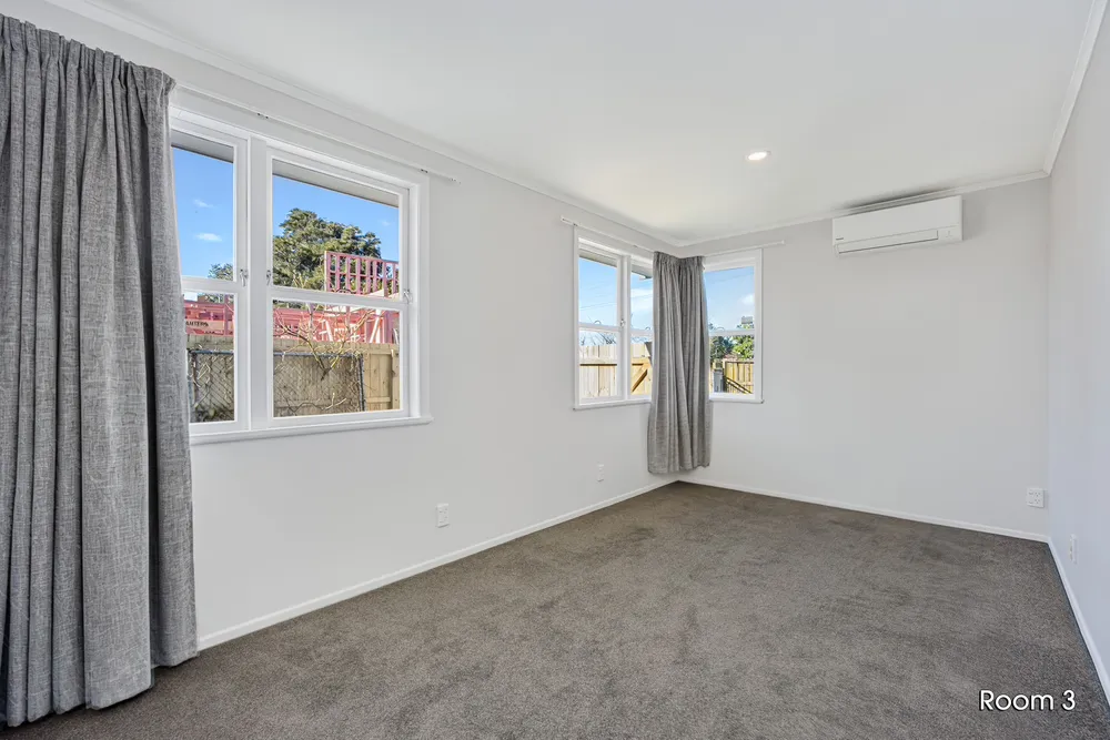 Photos of 29a Gray Avenue