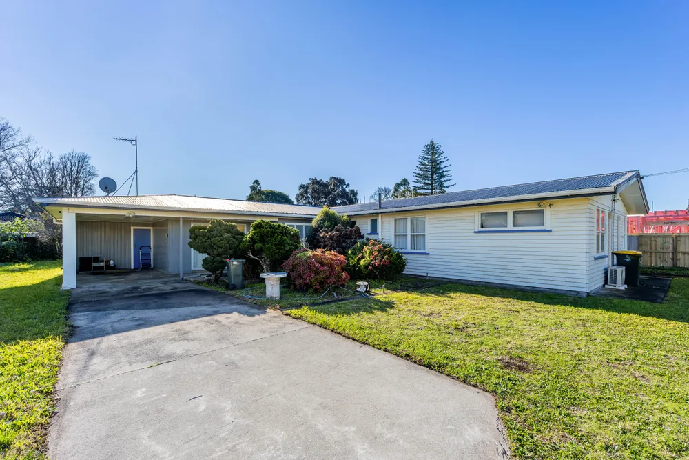 Photos of 29a Gray Avenue