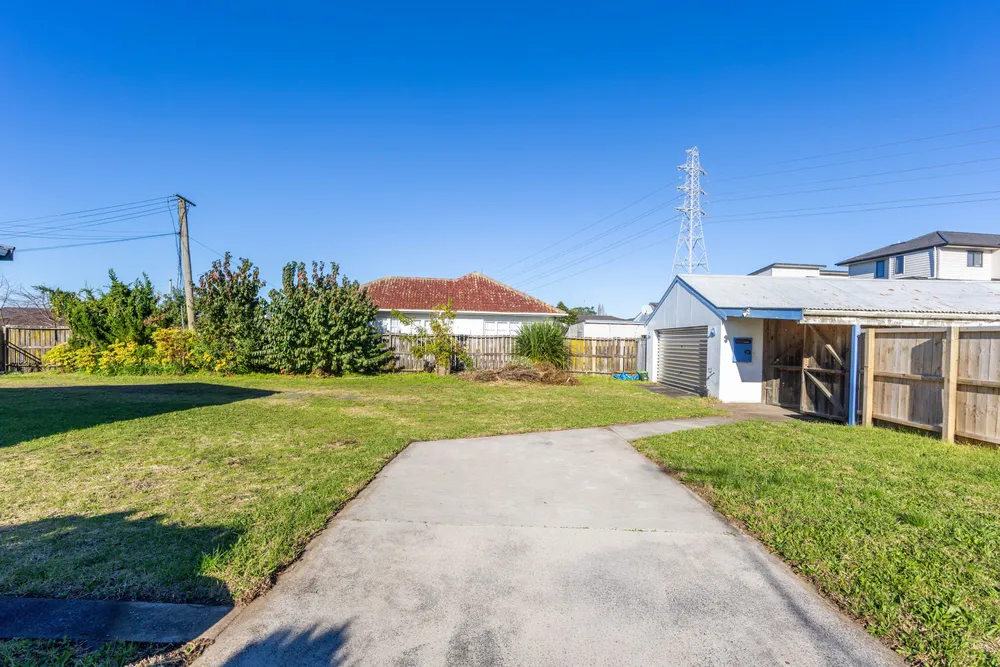 Photos of 29a Gray Avenue