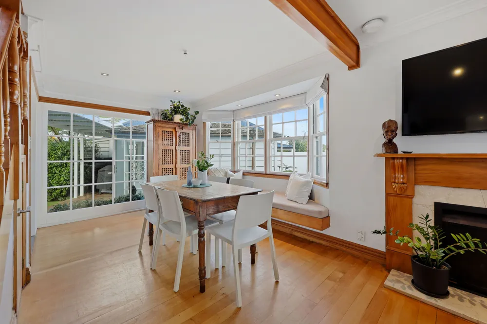 Photos of 70 Brighton Road