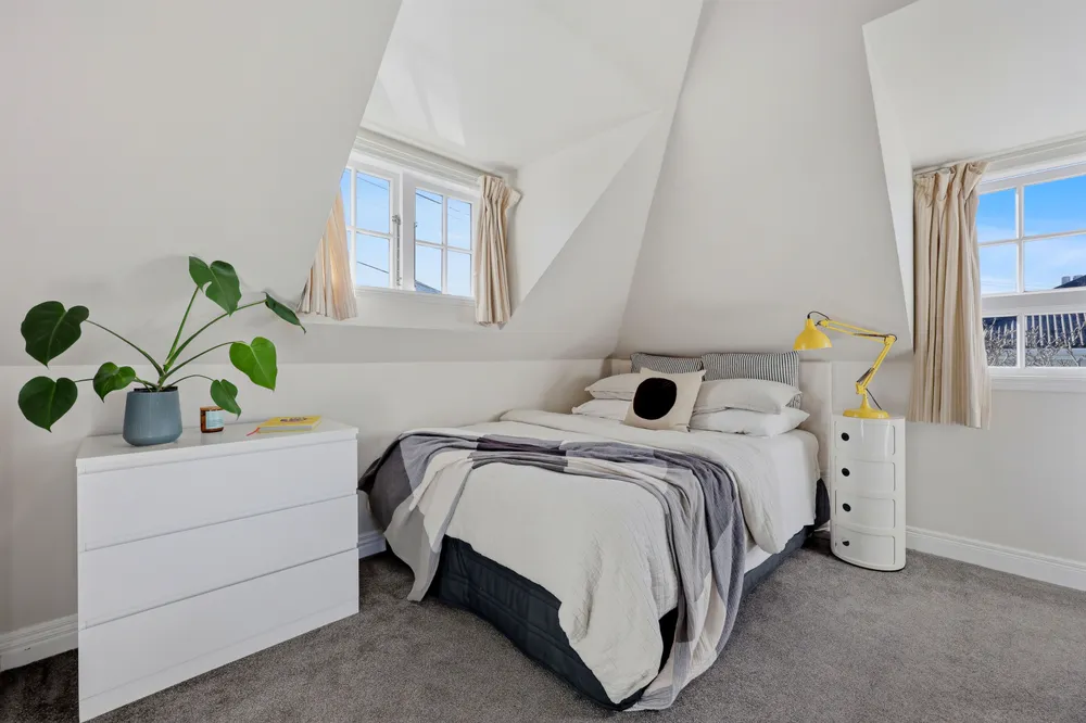 Photos of 70 Brighton Road