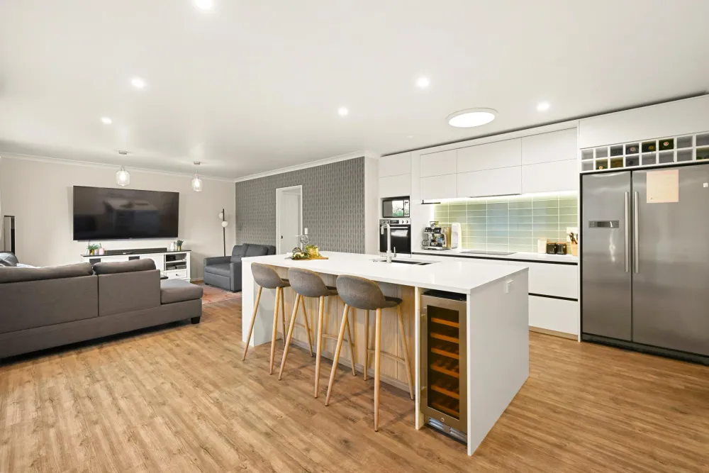 Photos of 51 Wiltshire Drive