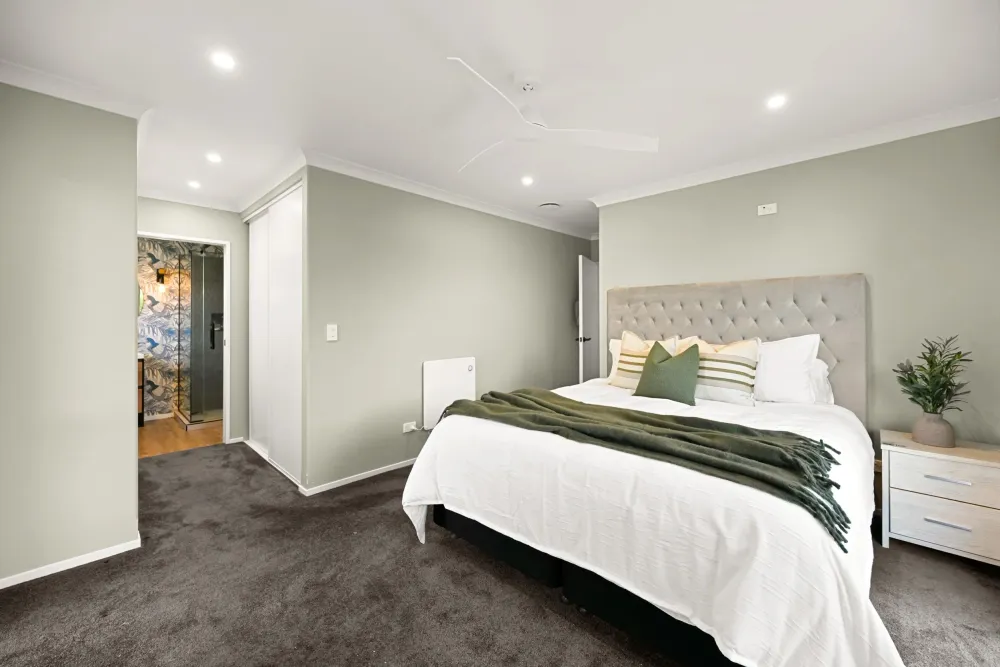 Photos of 51 Wiltshire Drive