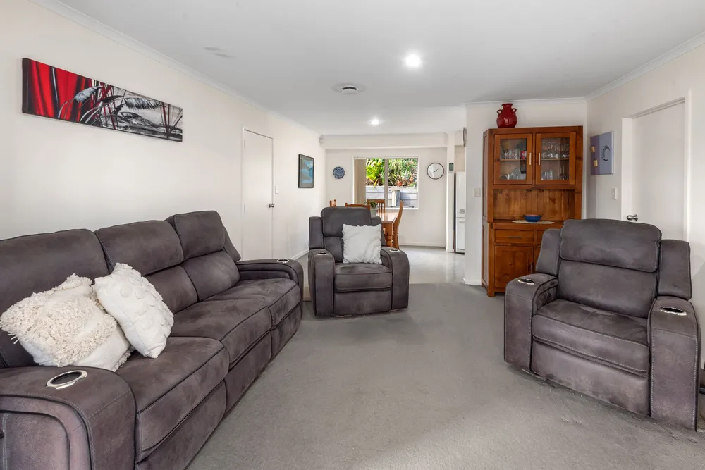 Photos of 11 Amy Kate Street
