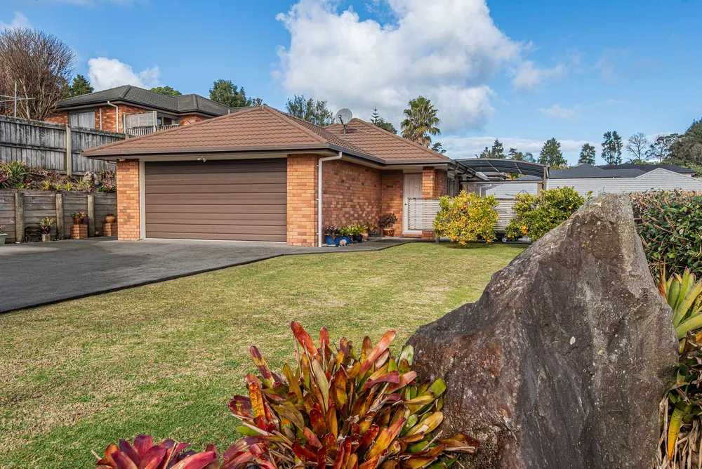 Photos of 11 Amy Kate Street