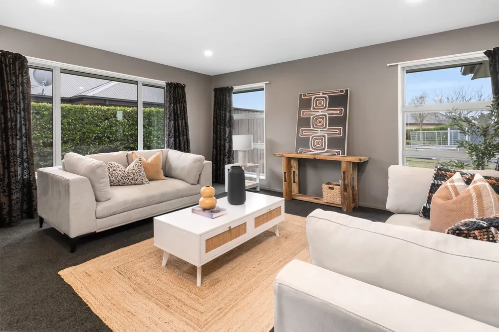 Photos of 15 Graycliffe Street