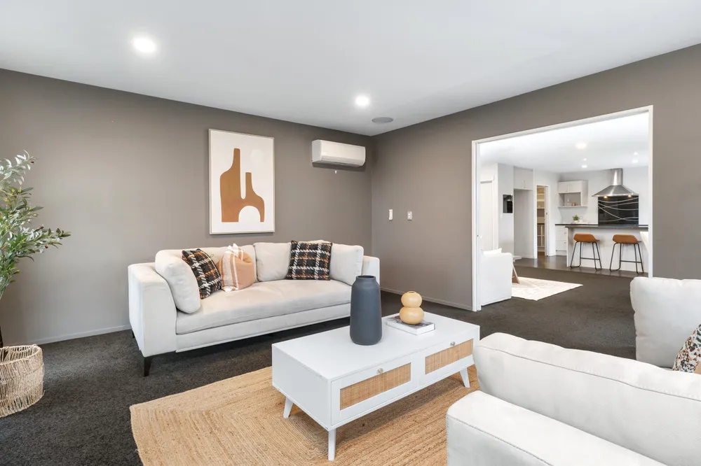 Photos of 15 Graycliffe Street