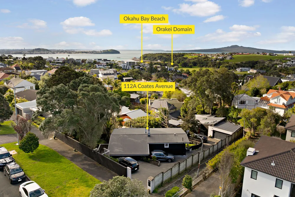 Photos of 112A Coates Avenue