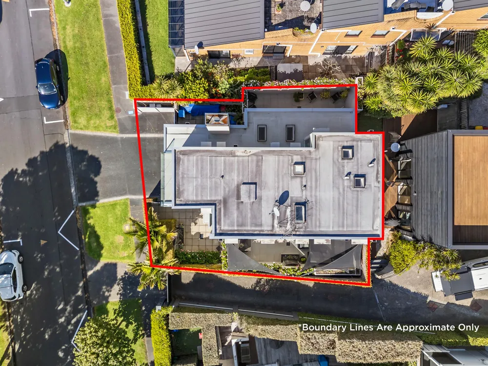 Photos of 33A Marau Crescent