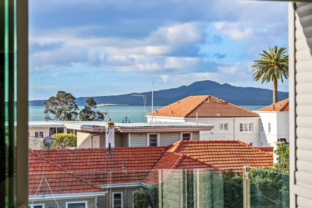 Photos of 33A Marau Crescent