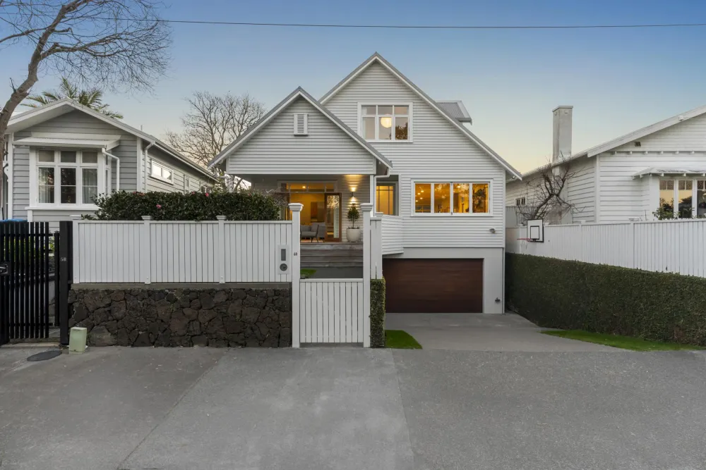 Photos of 60 Elgin Street