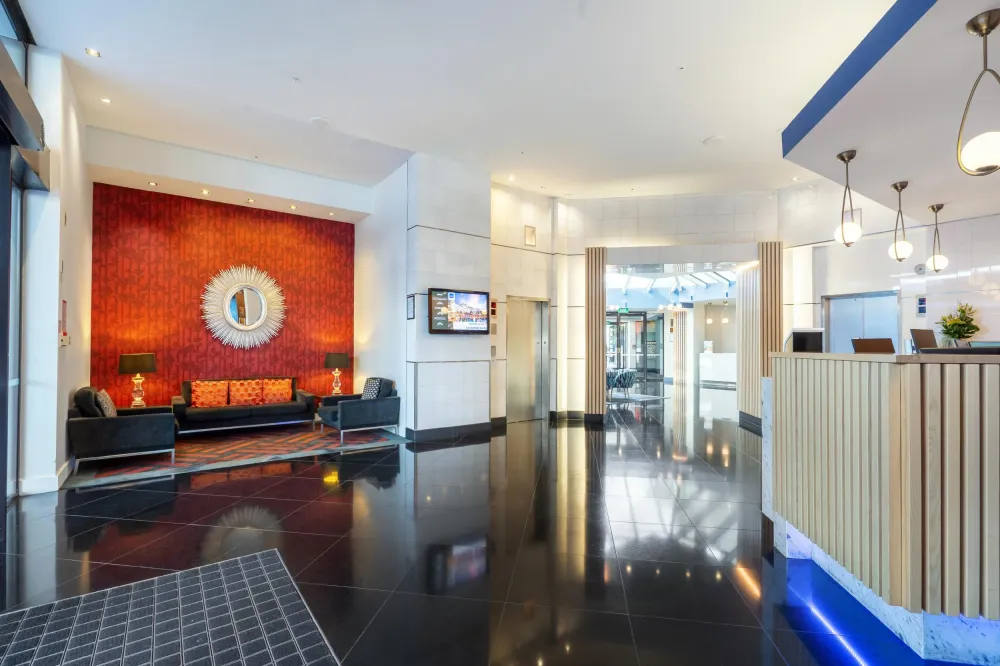 Photos of 306/85 Customs Street West