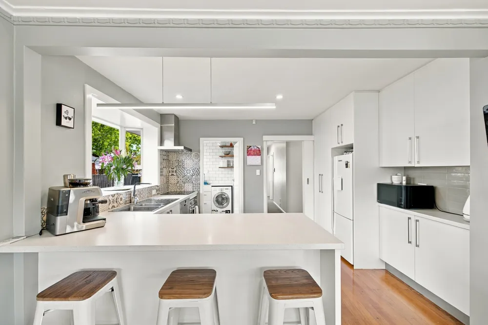 Photos of 48 Whitby Street