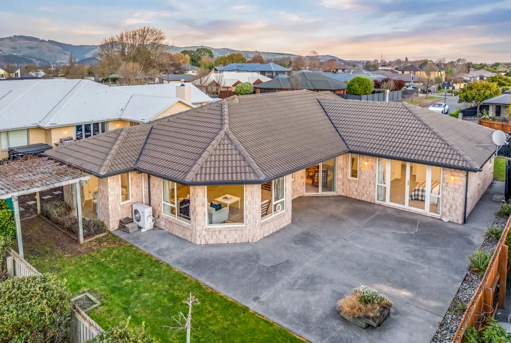 Photos of 17 Cunneen Place