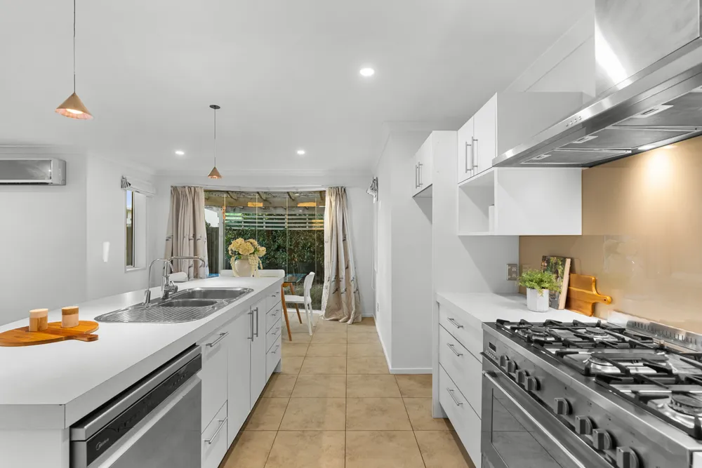 Photos of 17 Cunneen Place