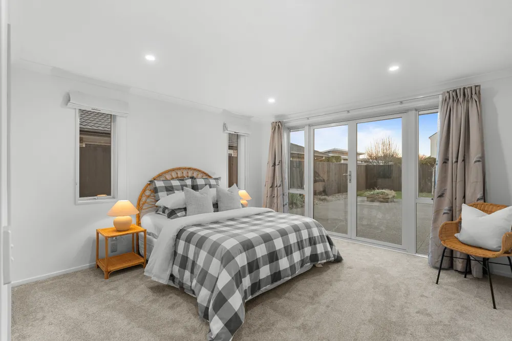 Photos of 17 Cunneen Place