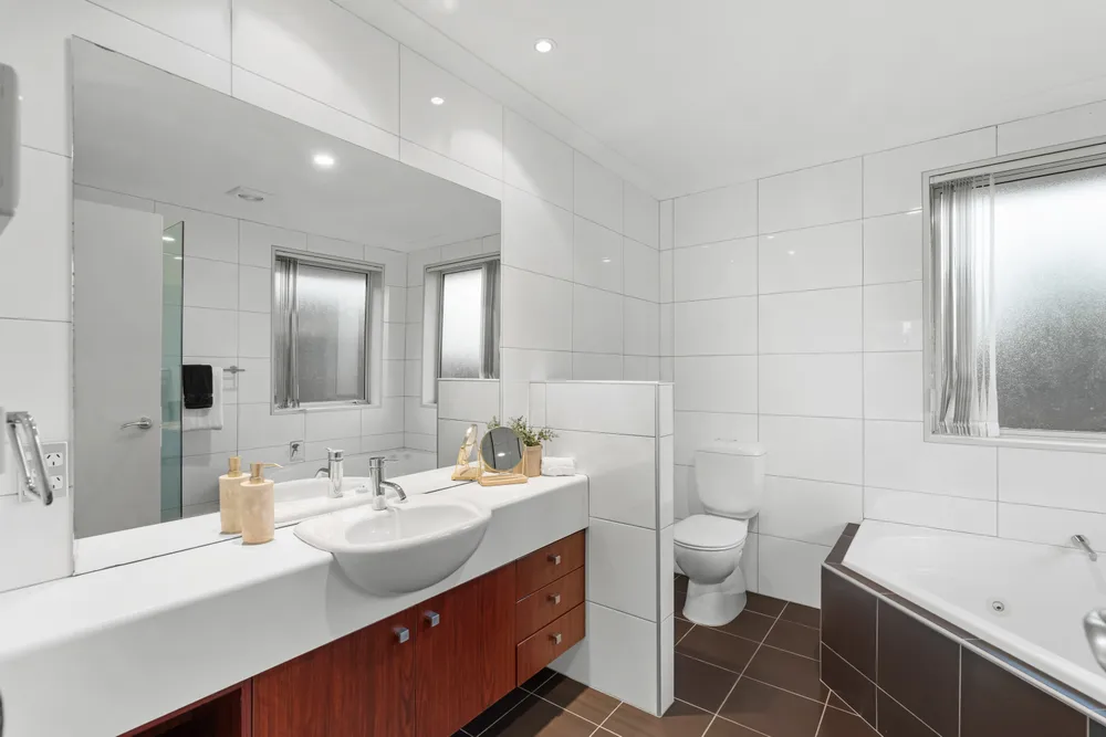 Photos of 17 Cunneen Place