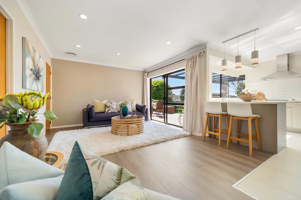 Photos of 11 Eastridge Court